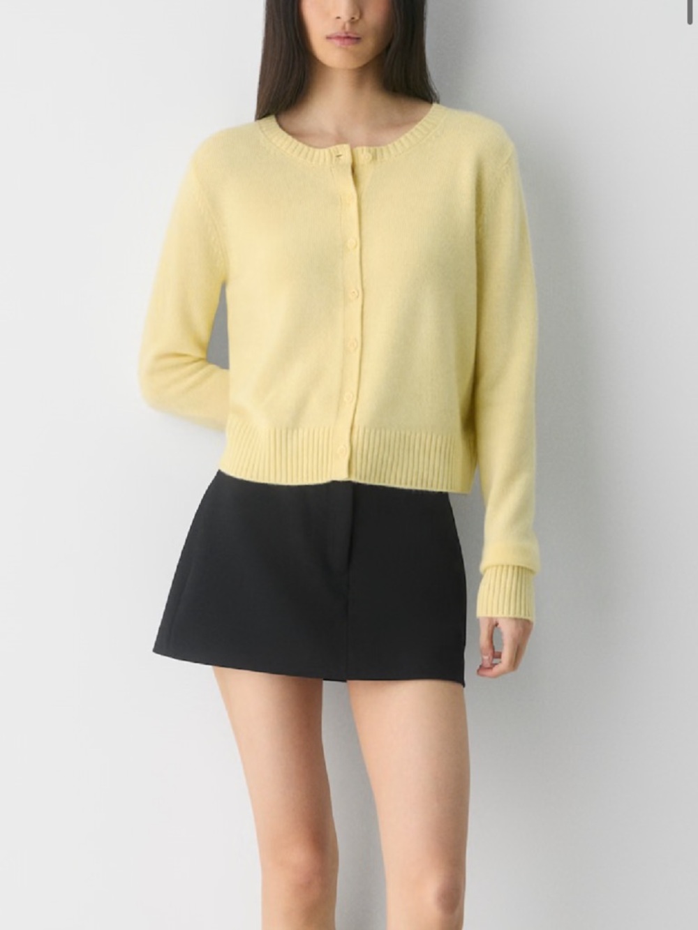 Aritzia Pale Yellow Cropped Button-Up Cardigan